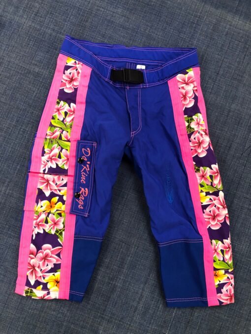 Petite Hawaiian Shorts (Adjustable waist = 29", Seat = 21.75")